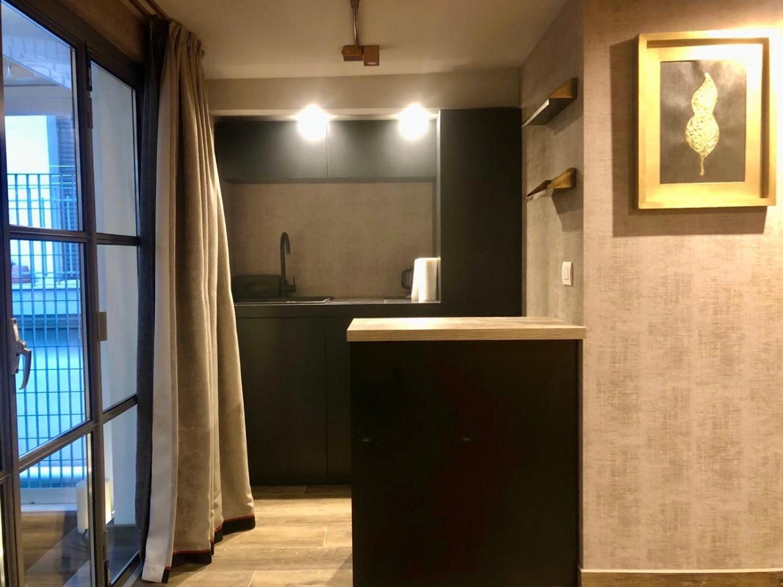 Portrait Luxury Loft Lejlighed Bari Eksteriør billede