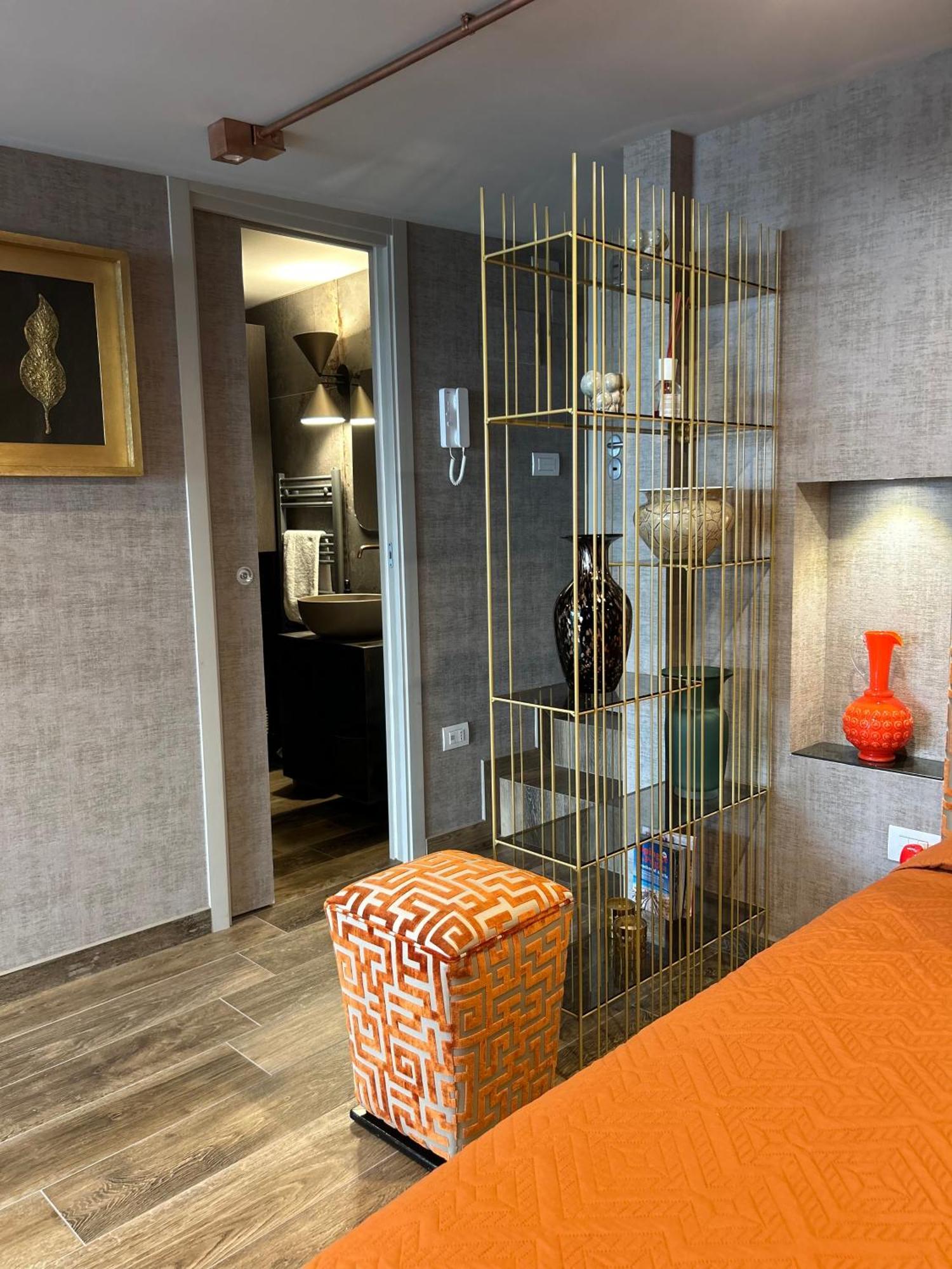 Portrait Luxury Loft Lejlighed Bari Eksteriør billede